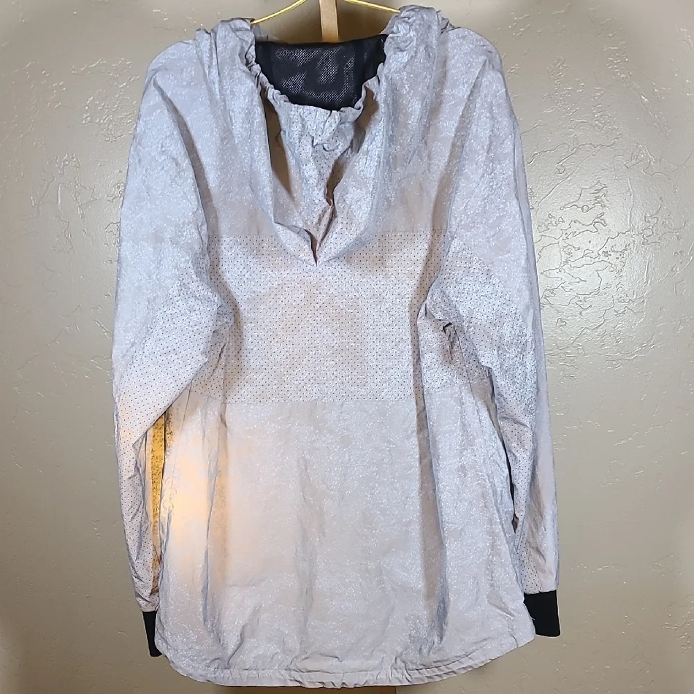 Imperial Motion Reflective Gray Hoodie Windbreaker Pullover Water Resistant Lrg
